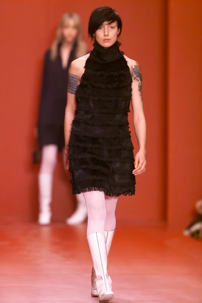 Look 44